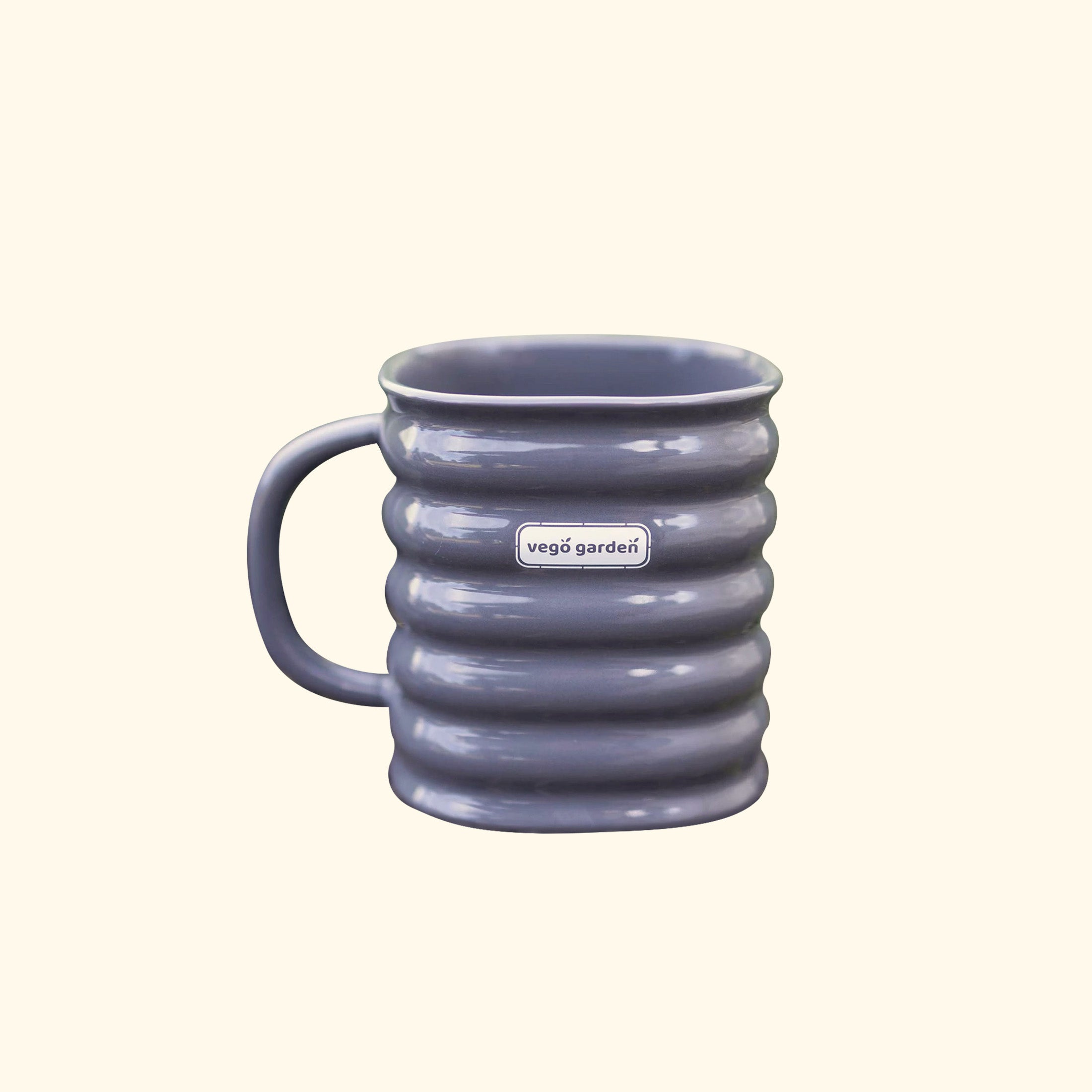Vego Garden | Coffee Mug | Modern Gray