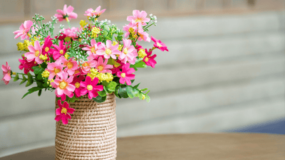 Extending the Life of Cut Flowers in Bouquets